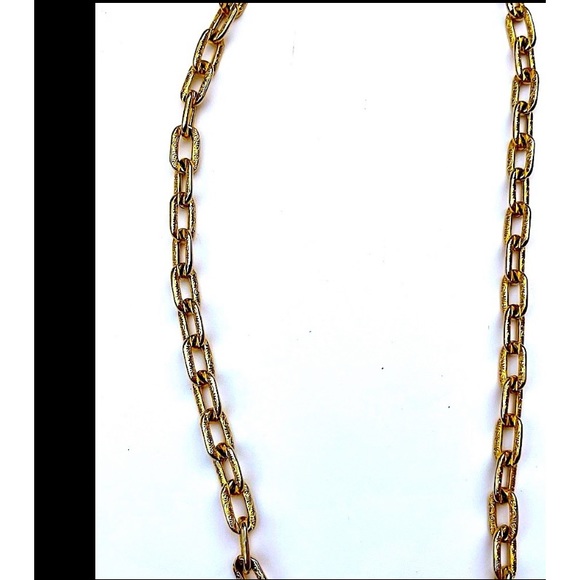 GOLD PAPER CLIP NECKLACE NEW VINTAGE 24” x 1/2” MONET BEAUTIFULLY ETCHED - Picture 4 of 12